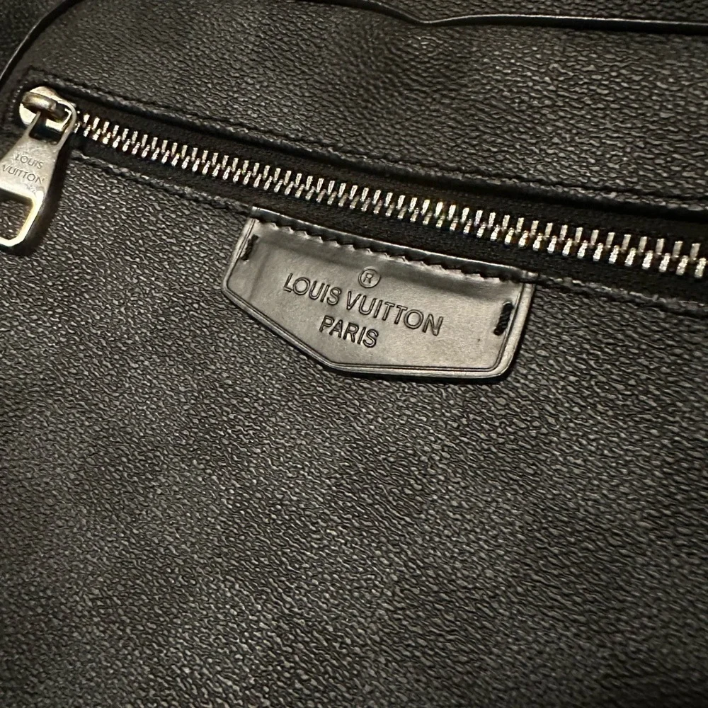 Louis Vuitton Authentic Damier Graphite Josh Backpack - Picture 2 of 8